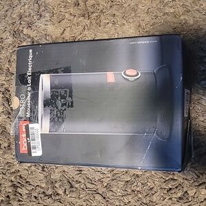 Bodum 10oz Bistro Electric Milk Frother, Black